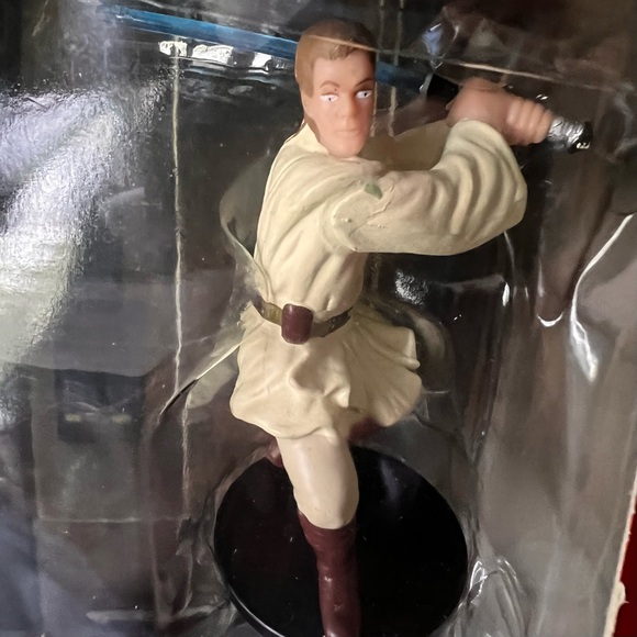 NIB, Star Wars Episode 1, Figurine Gift Set. Includes Theed Hangar Background. - Picture 8 of 9